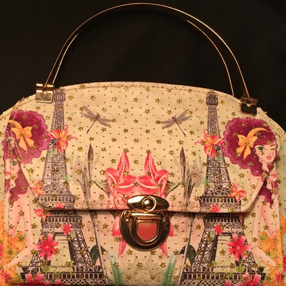 Handbags - Gorgeous new designer purse